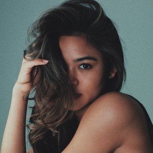 Meet your Posher, Asia j